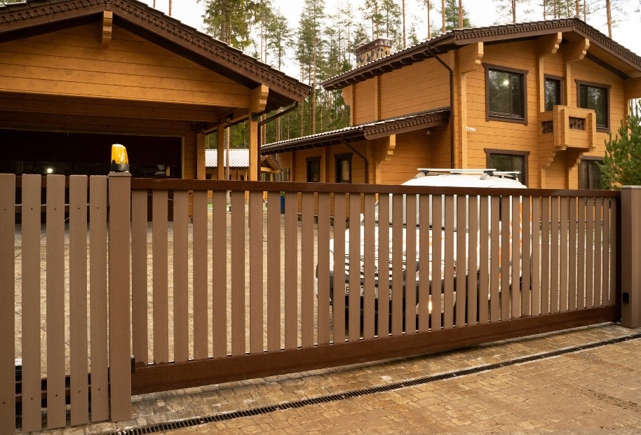 Прочное основание: Как подготовить фундамент для откатных ворот